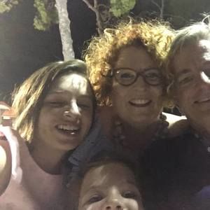 Meet your Posher, Loellan